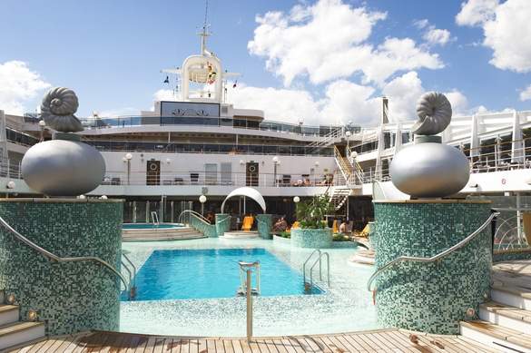 MSC Cruises MSC Magnifica Pool 2.jpg
